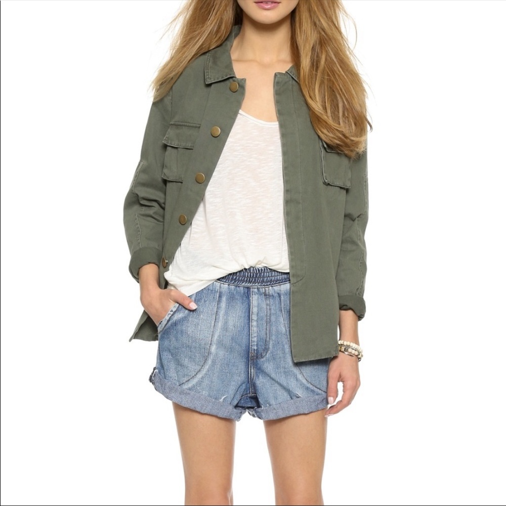 One Teaspoon Light Wash Denim Rolled Hem Jean Shorts - Picture 4 of 14